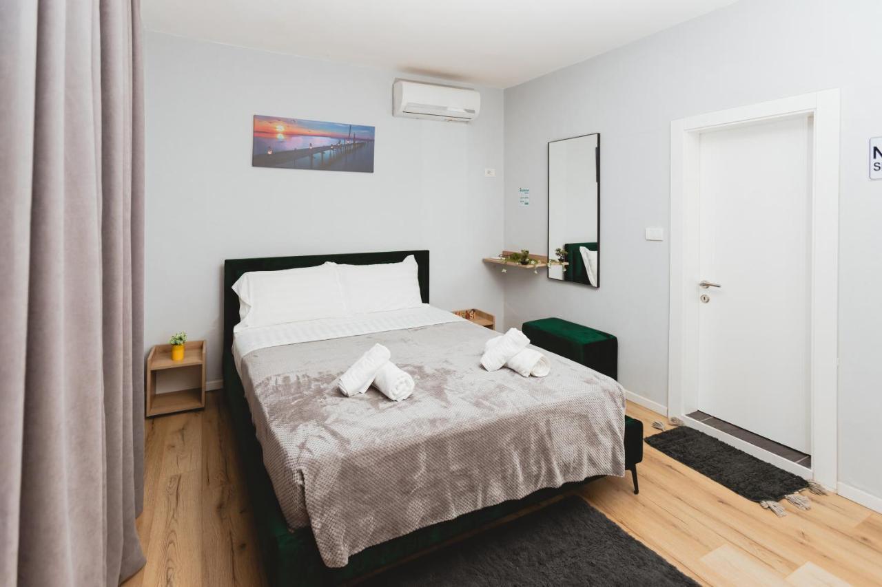 New Near New Bazaar - Center Apartament *