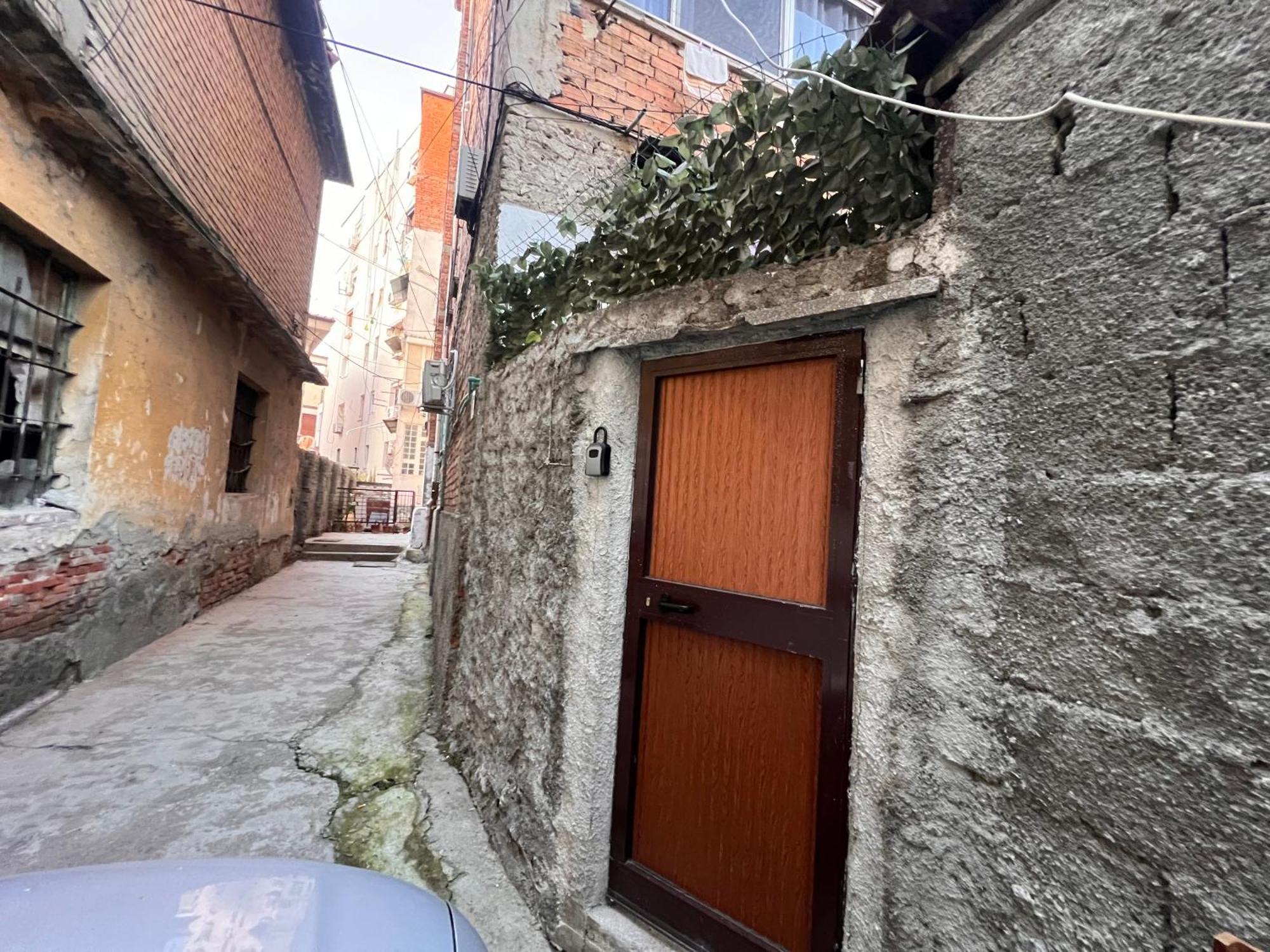 Apartament New Near New Bazaar - Center Tirana